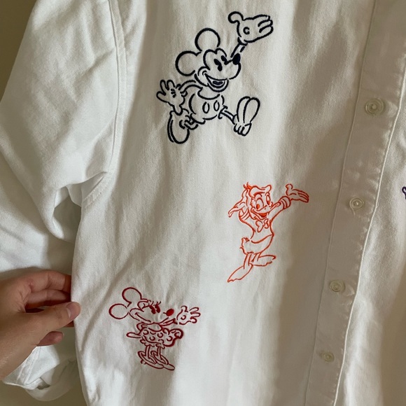 Vintage Disney Oversized White Embroidered Button Down Shirt Size Large - Picture 13 of 13